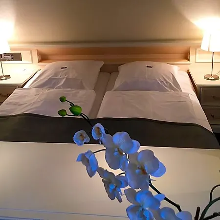 Lippischer Hof Hotel 3*