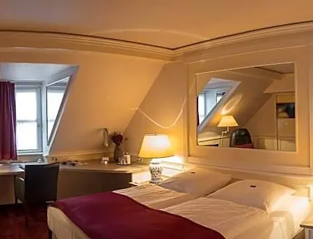 Lippischer Hof 3* Detmold