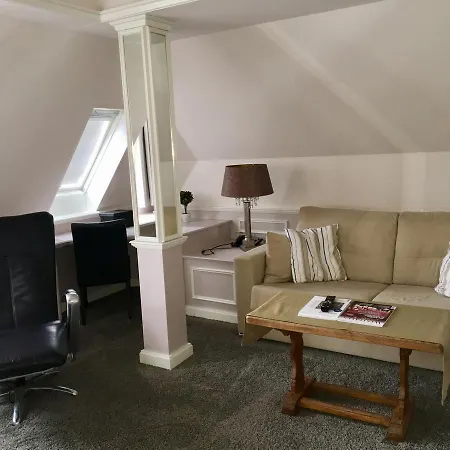 Lippischer Hof 3* Детмольд