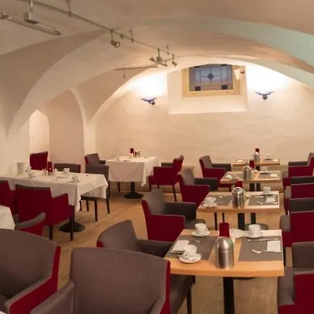 Lippischer Hof 3*
