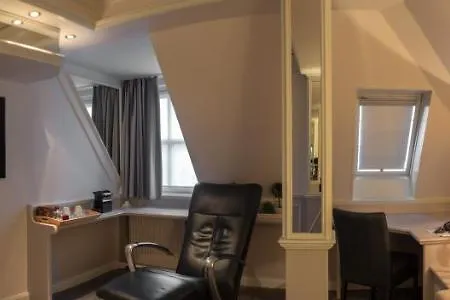 Отель Lippischer Hof 3*