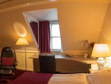 Lippischer Hof 3*