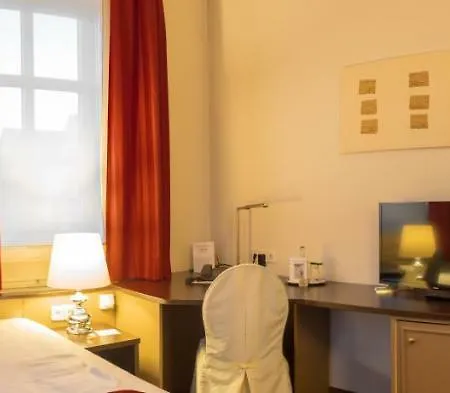 Lippischer Hof Hotel 3*