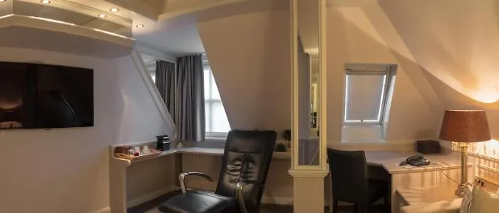 Hotel Lippischer Hof 3*