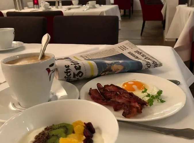 Lippischer Hof Hotel 3*